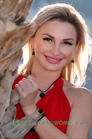 226085 - Viktoriya Age: 45 - Ukraine